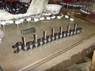 定制:各種短節(jié)距、雙節(jié)距加長(zhǎng)銷輸送鏈,高品質(zhì)、發(fā)貨快_機(jī)械欄目